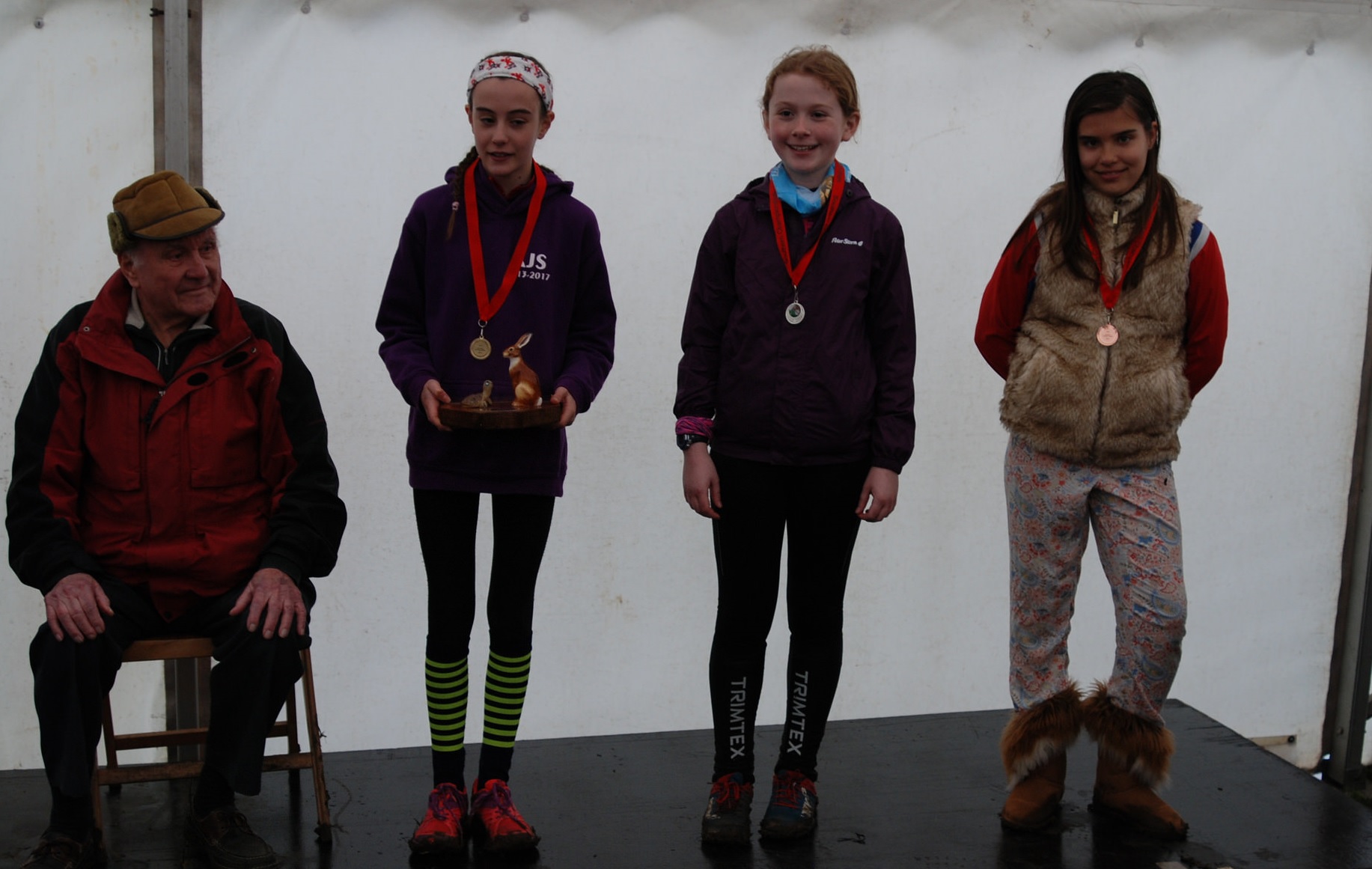 

Passing on to the new generation. Mike Johnson, the 1968
Organiser with the W12 Southern Championship prize winners.  Photo credit: 
Steve Rush

