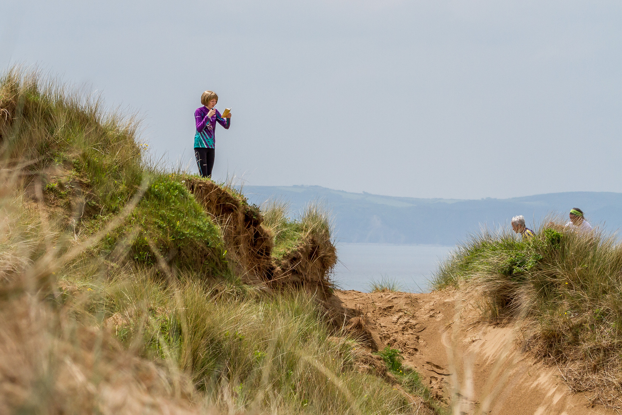 Photo credits:  Mark
Lockett (KERNO) 