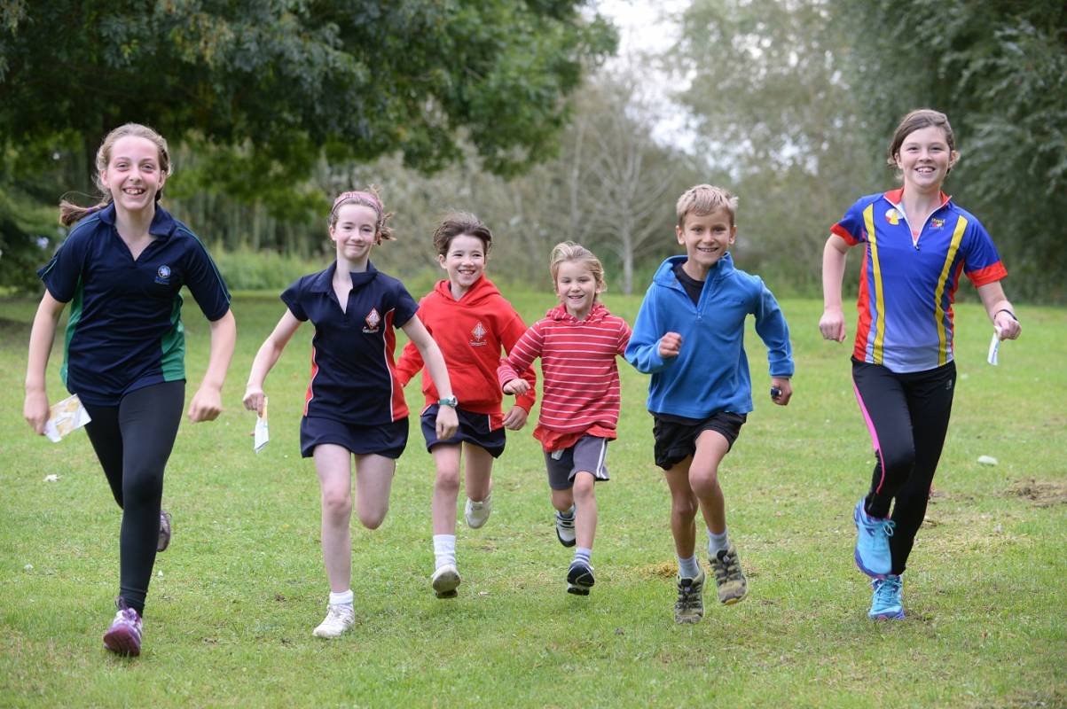 Participating Juniors having a great time.  Photo credit:  Shane Wilkinson (SARUM)