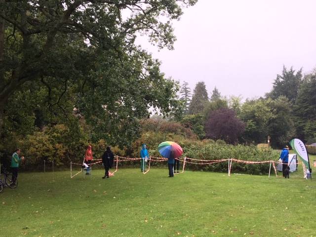 Socially distanced starts. Credit: Katherine Ivory (INT)