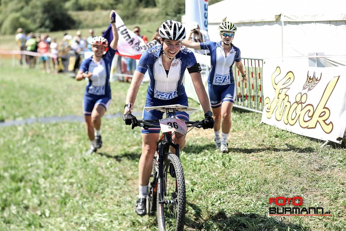 Czech Republic finishing 1st (Photo by Foto Burman)