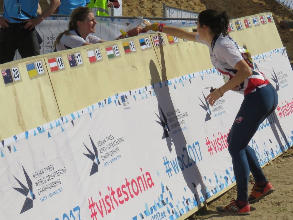 Cat handing over to Hollie