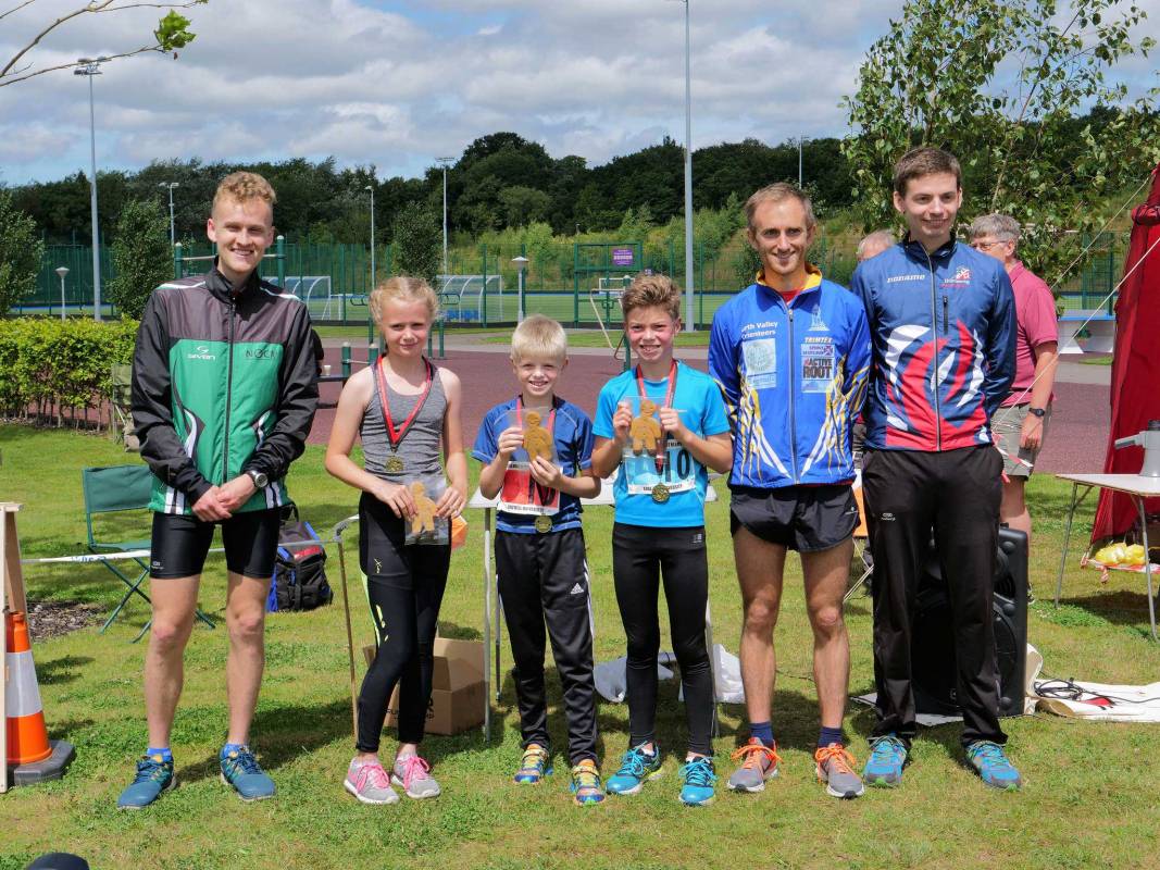 DEE Minors pictured with GB Athletes, Peter Hodkinson, Graham Gristwood and Chris SmithardPhoto by Brian Ward